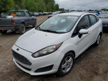  Salvage Ford Fiesta