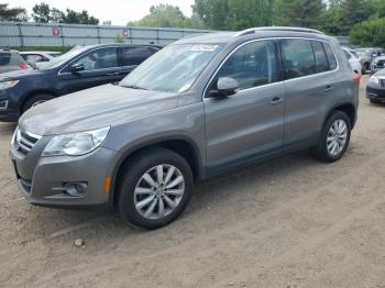  Salvage Volkswagen Tiguan