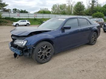  Salvage Chrysler 300