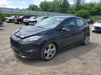  Salvage Ford Fiesta