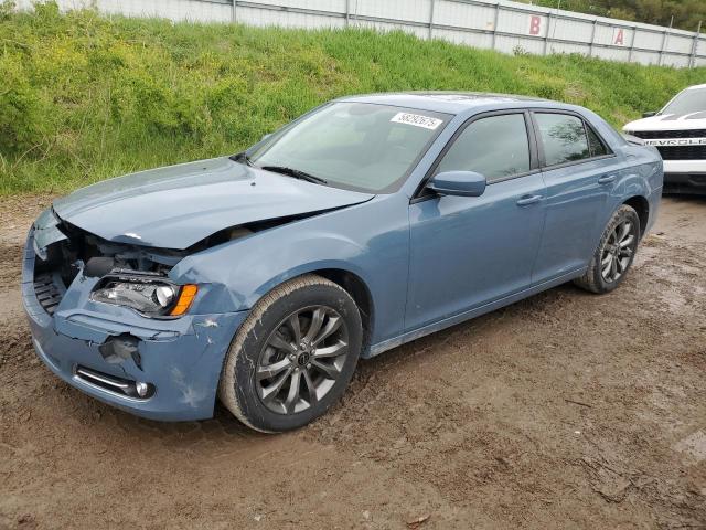  Salvage Chrysler 300