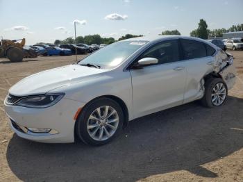  Salvage Chrysler 200
