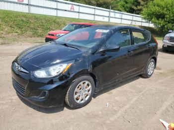  Salvage Hyundai ACCENT