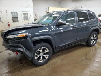  Salvage Jeep Cherokee