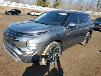  Salvage Mitsubishi Outlander