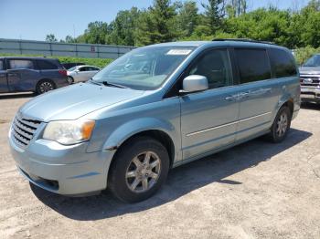  Salvage Chrysler Minivan