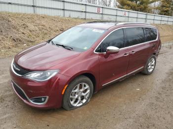  Salvage Chrysler Pacifica