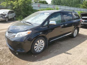  Salvage Toyota Sienna