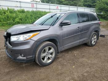  Salvage Toyota Highlander