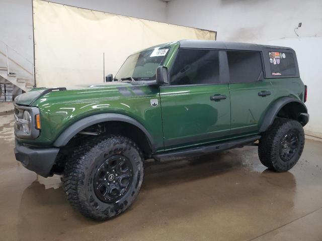  Salvage Ford Bronco
