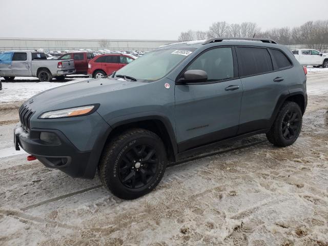  Salvage Jeep Cherokee
