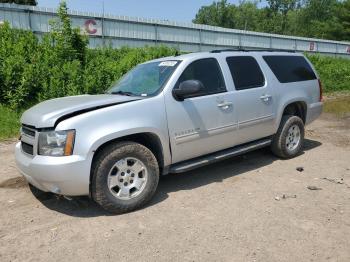 Salvage Chevrolet Suburban