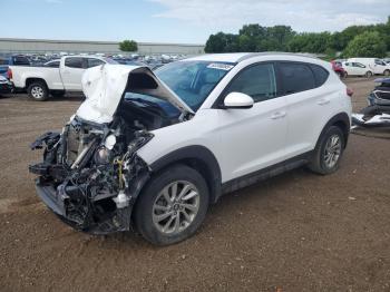  Salvage Hyundai TUCSON