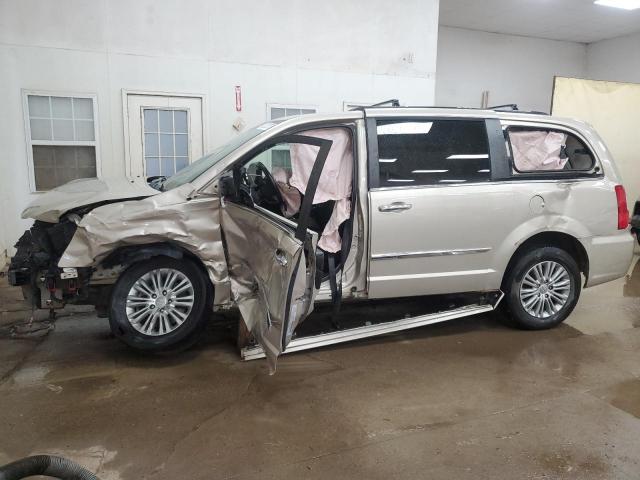  Salvage Chrysler Minivan