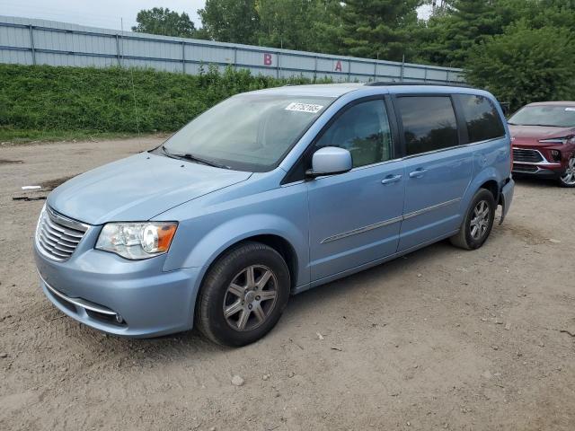  Salvage Chrysler Minivan