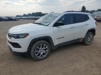  Salvage Jeep Compass
