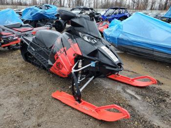  Salvage Arcc Snowmobile