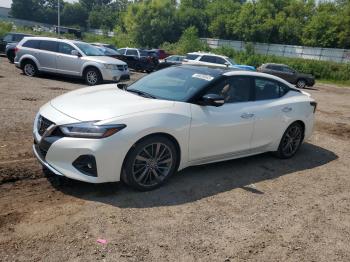  Salvage Nissan Maxima