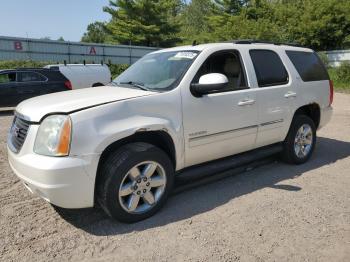  Salvage GMC Yukon