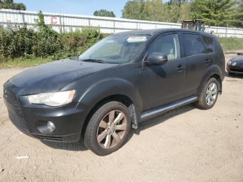  Salvage Mitsubishi Outlander