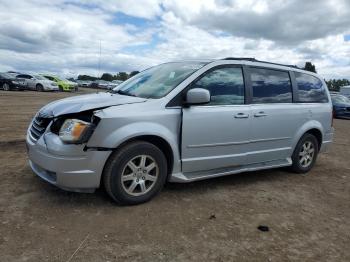  Salvage Chrysler Minivan