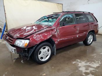 Salvage Toyota Highlander