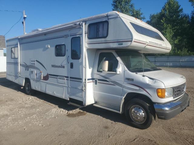  Salvage Winn Motorhome