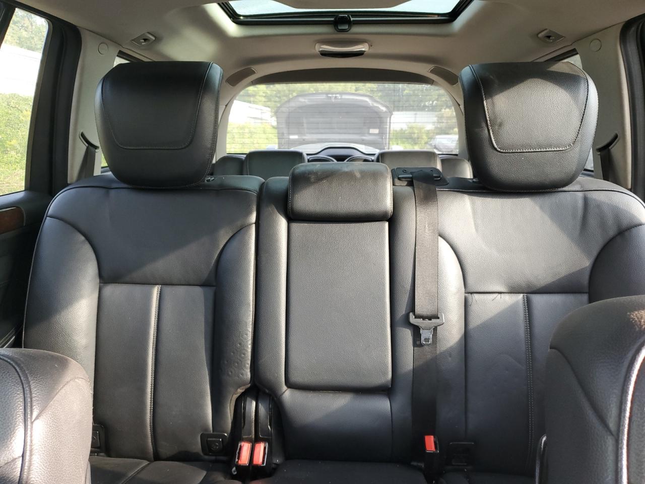 Mercedes-Benz G-Class 450 4matic Image 12