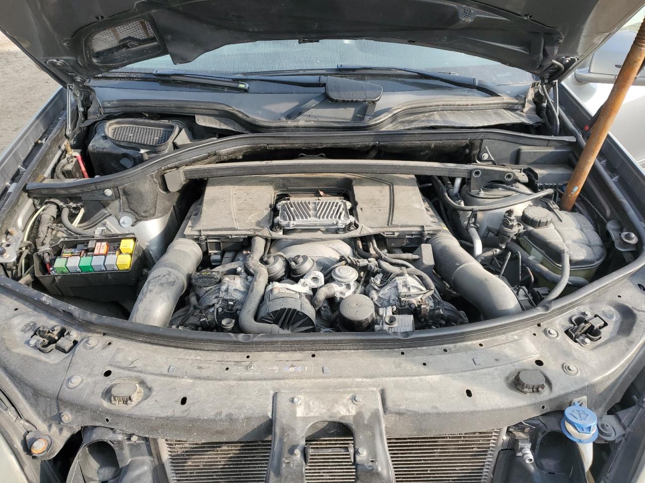 Mercedes-Benz G-Class 450 4matic Image 10