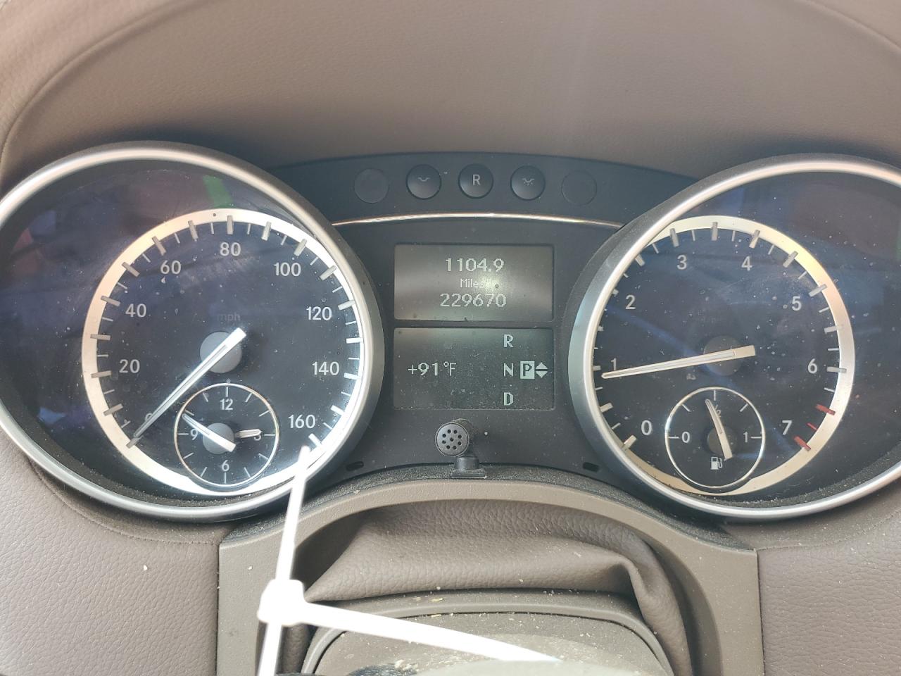 Mercedes-Benz G-Class 550 4matic Image 13