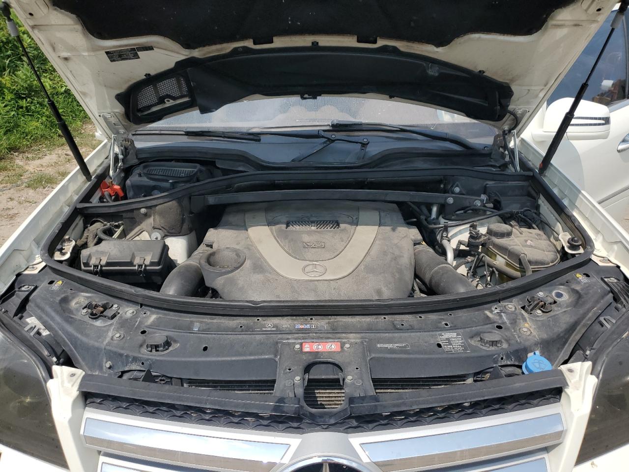 Mercedes-Benz G-Class 550 4matic Image 12