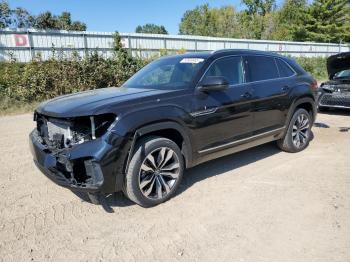  Salvage Volkswagen Atlas