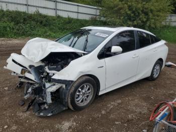  Salvage Toyota Prius