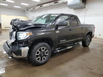 Salvage Toyota Tundra