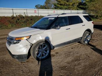  Salvage Ford Explorer