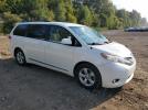Toyota Sienna Le Image 8