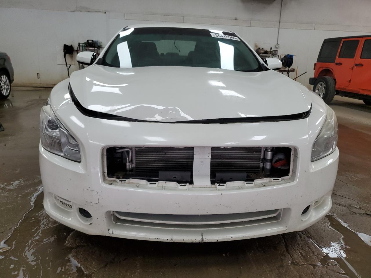 Nissan Maxima S Image 9