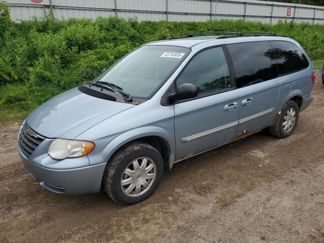  Salvage Chrysler Minivan