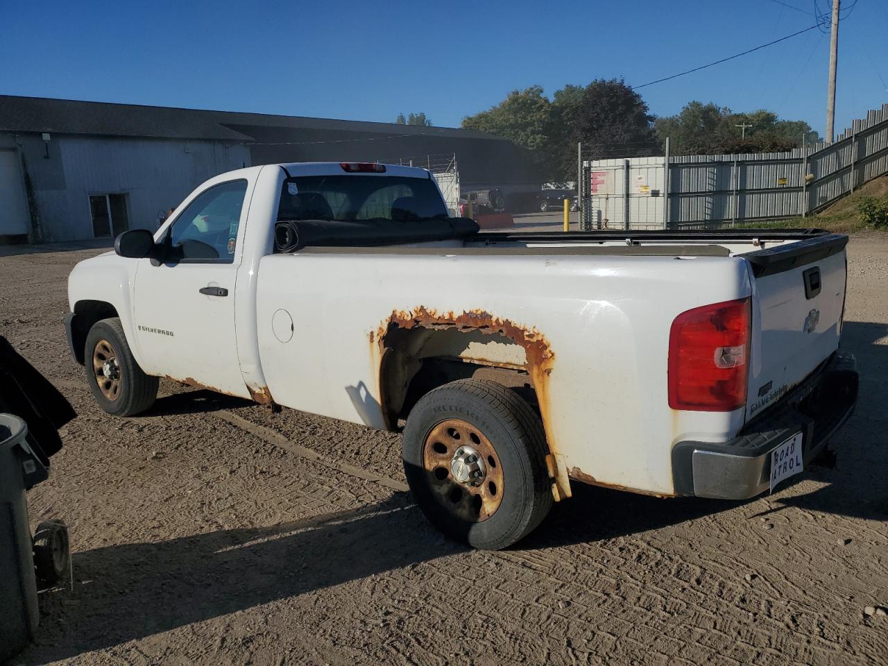 Chevrolet Silverado C1500 Image 12