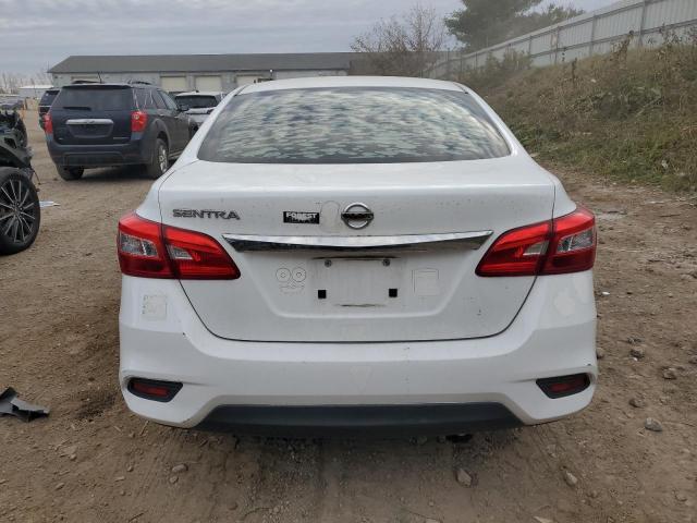 Nissan Sentra S Image 2