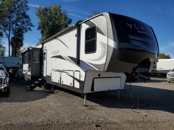  Salvage Dutchmen Trailer