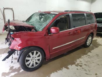  Salvage Chrysler Minivan
