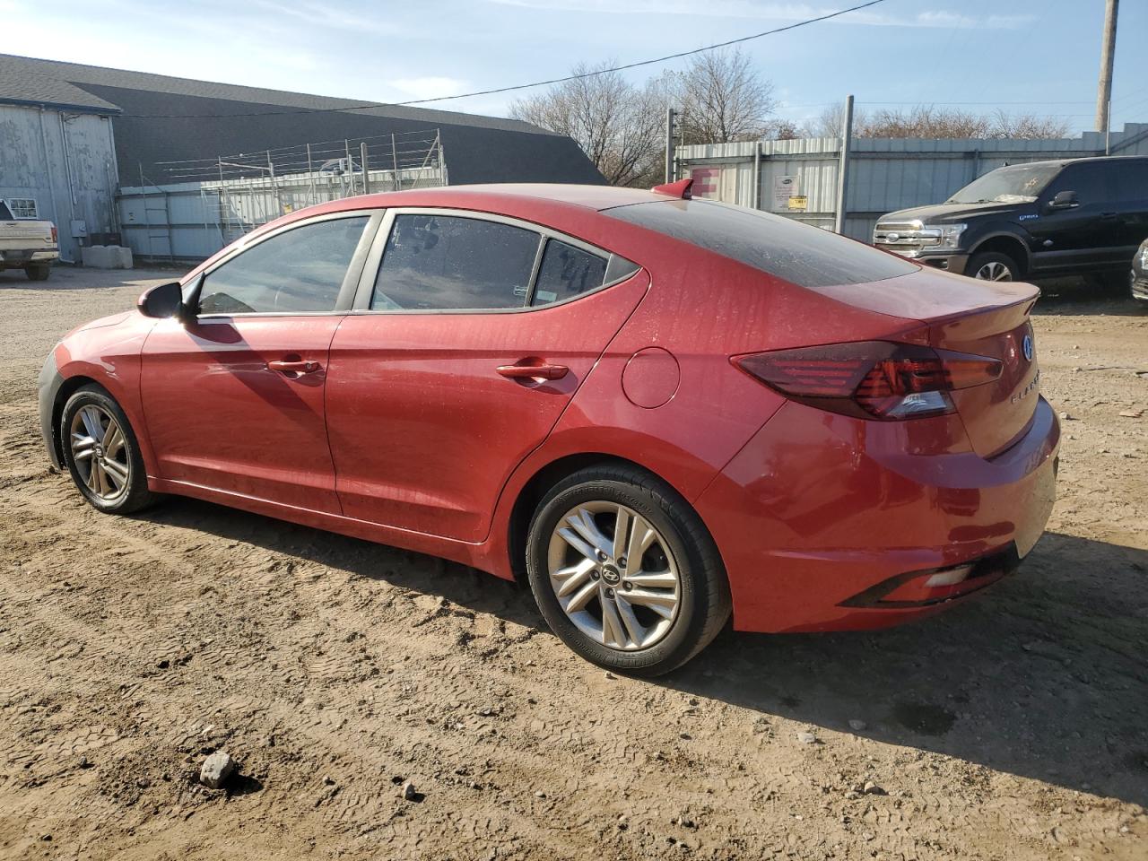 Hyundai ELANTRA Sel Image 3