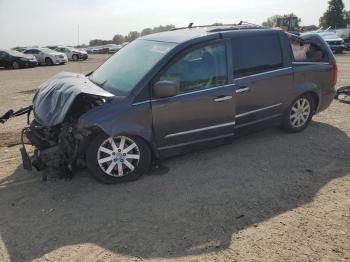  Salvage Chrysler Minivan