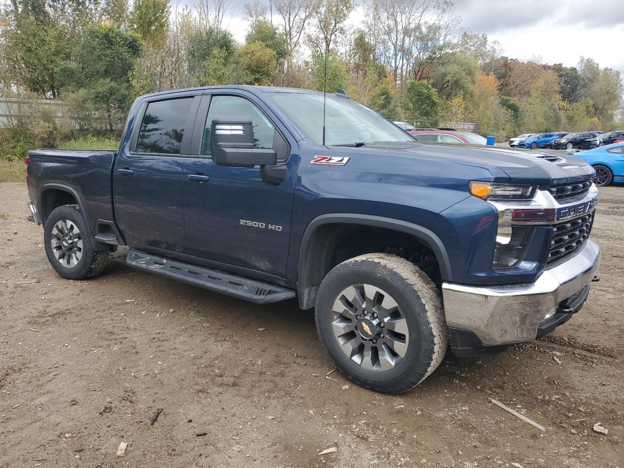 Chevrolet Silverado K2500 Heavy Duty Lt Image 12