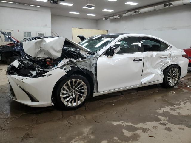  Salvage Lexus Es
