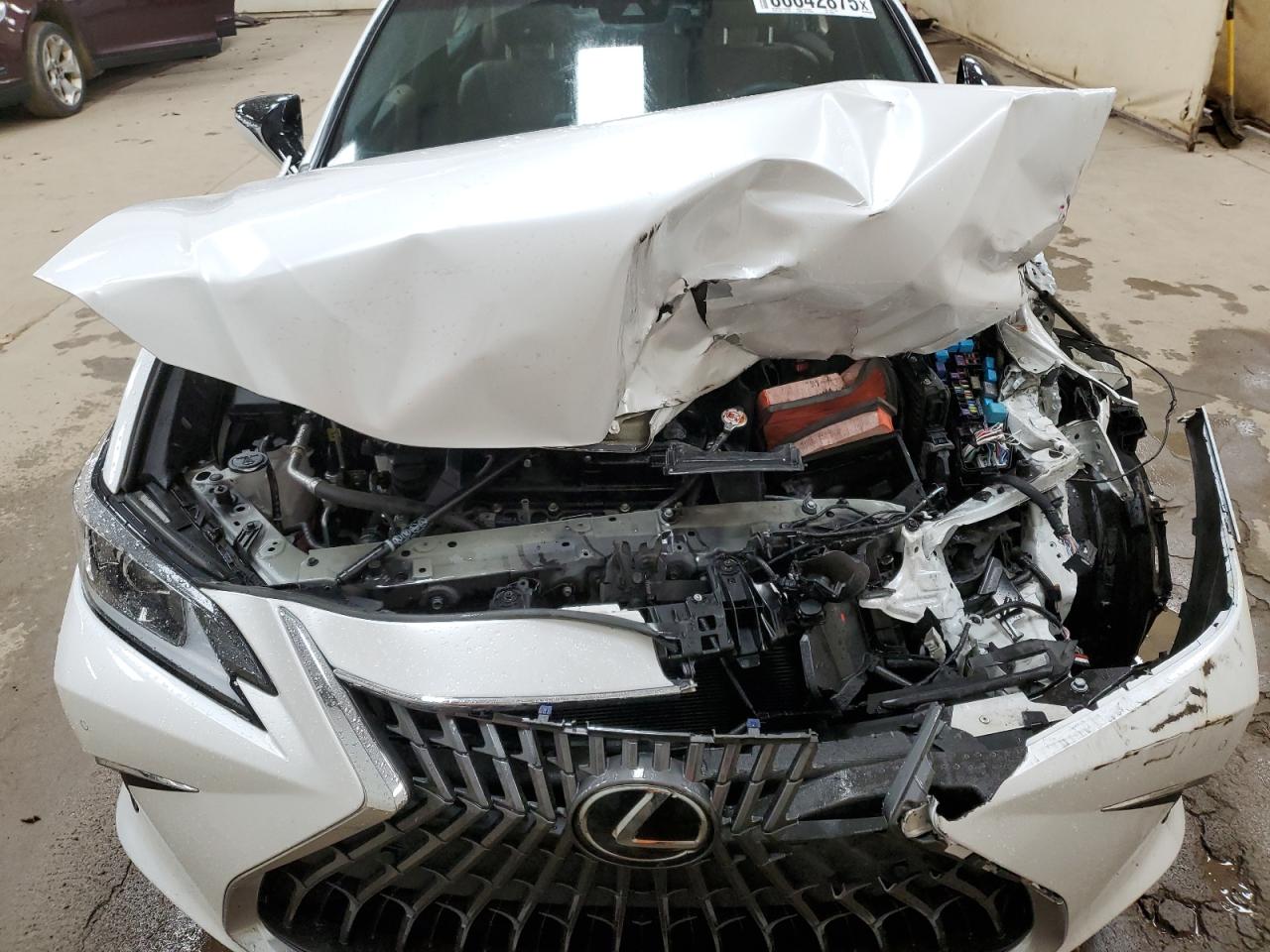 Lexus Es 350 Base Image 9