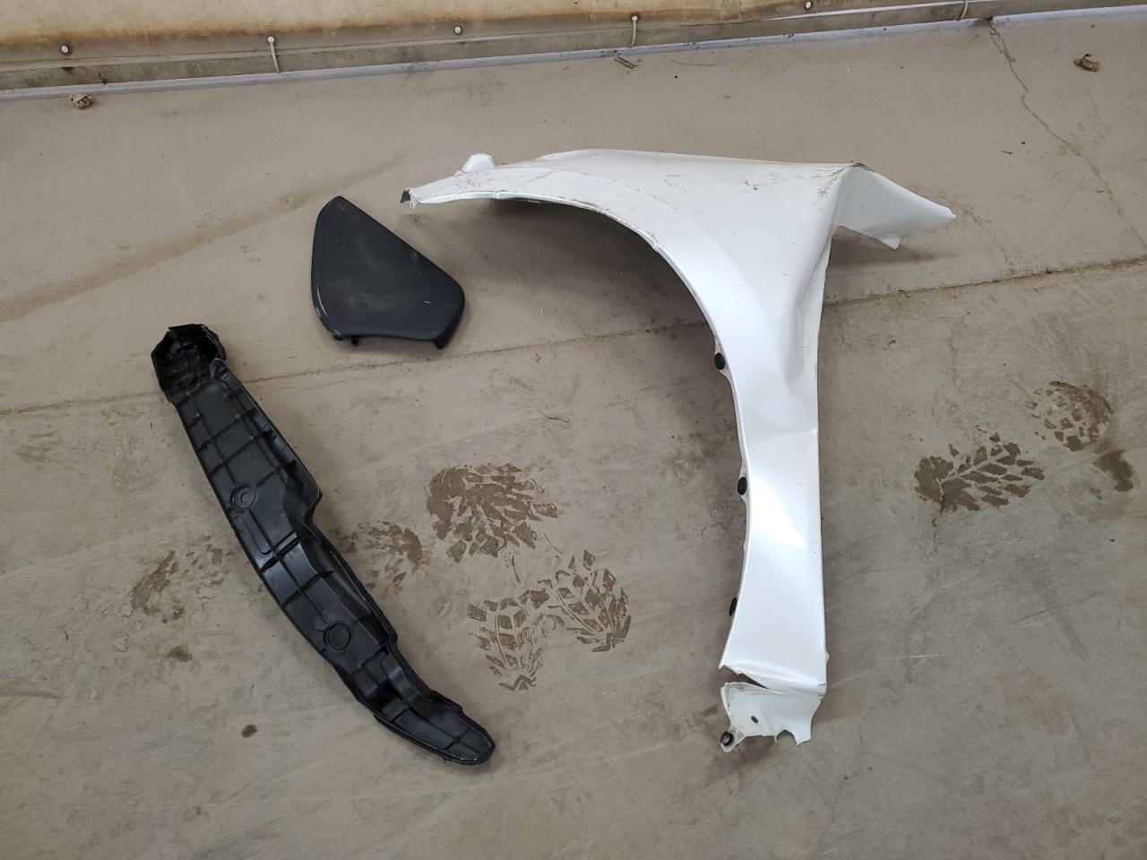 Lexus Es 350 Base Image 13