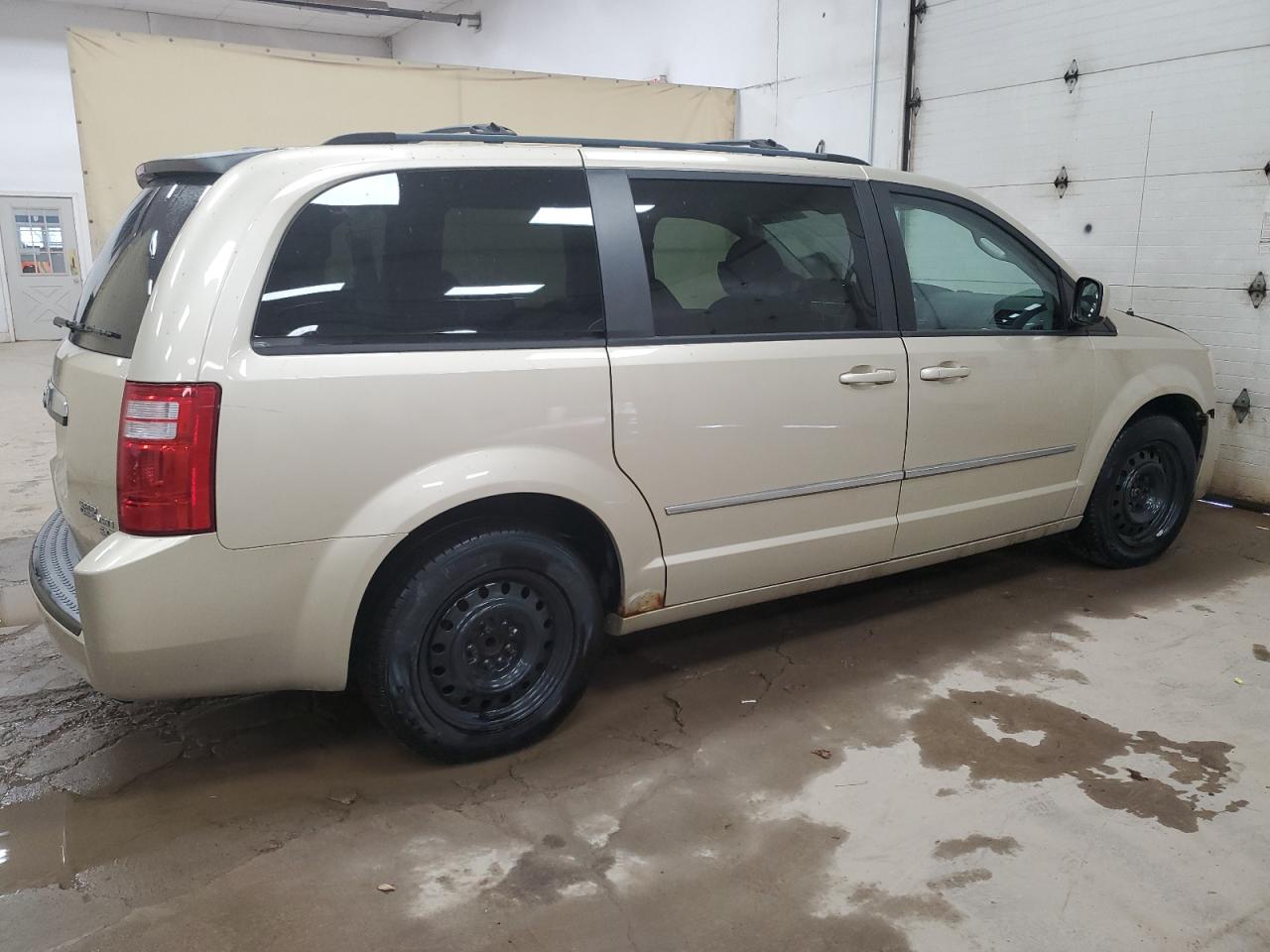 Dodge Caravan Sxt Image 7