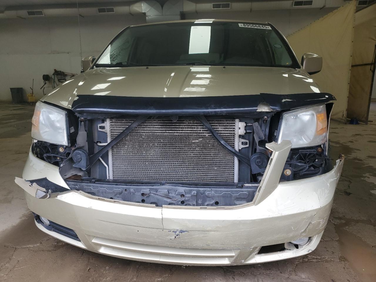 Dodge Caravan Sxt Image 2